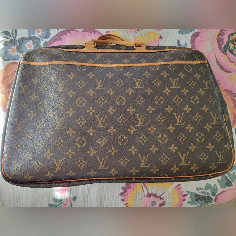 LOUIS VUITTON ALIZÉ 24 HOUR TRAVEL BAG WITH STRAP - Picture 7 of 16